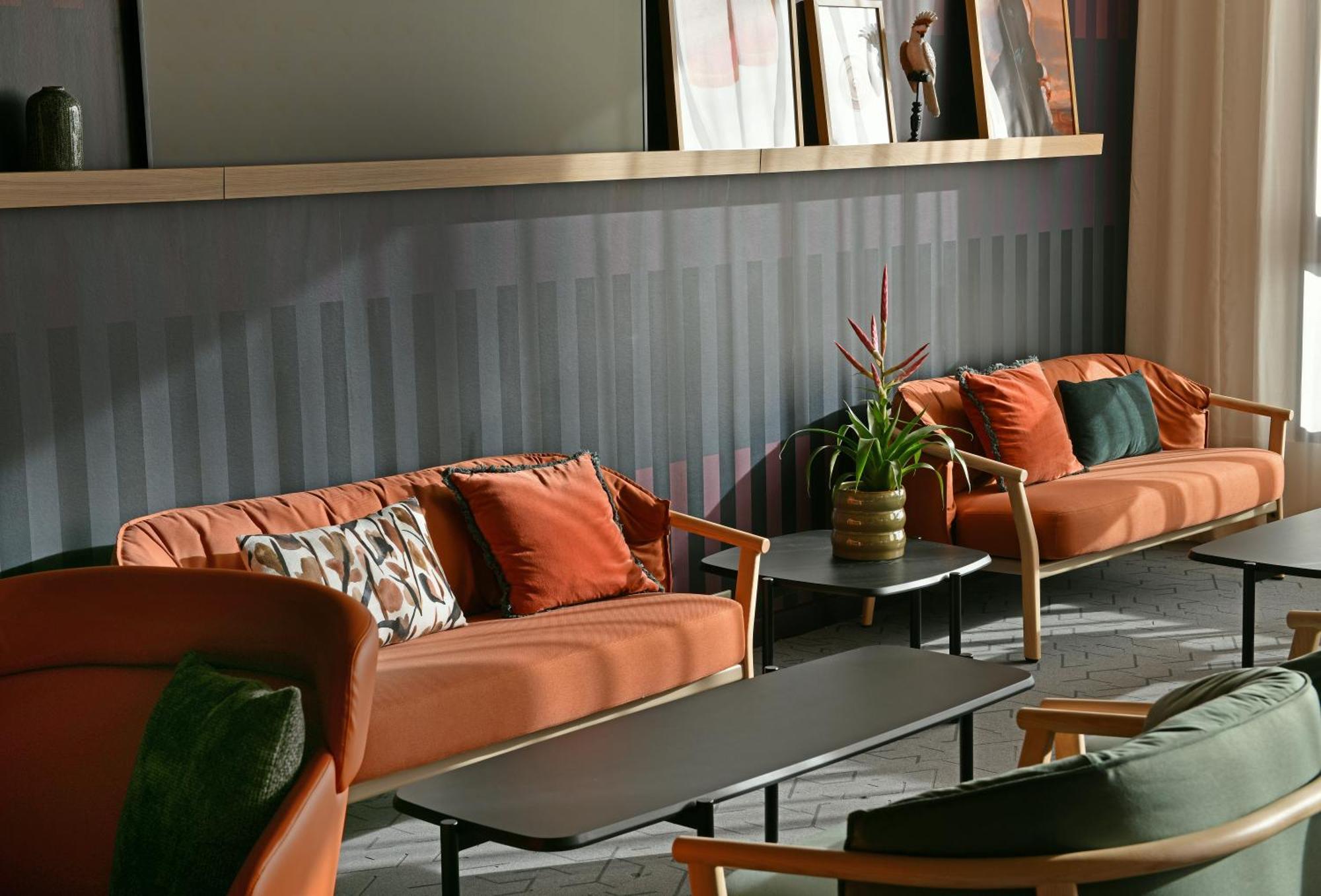 Holiday Inn Reims Centre By Ihg Buitenkant foto